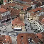 Avantgarden Brasov, Perfect - 1 *