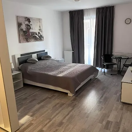 Avantgarden Brasov, Perfect - 1 Apartman Brassó