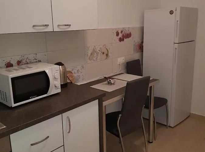 Avantgarden Brasov, Perfect - 1 Brasov